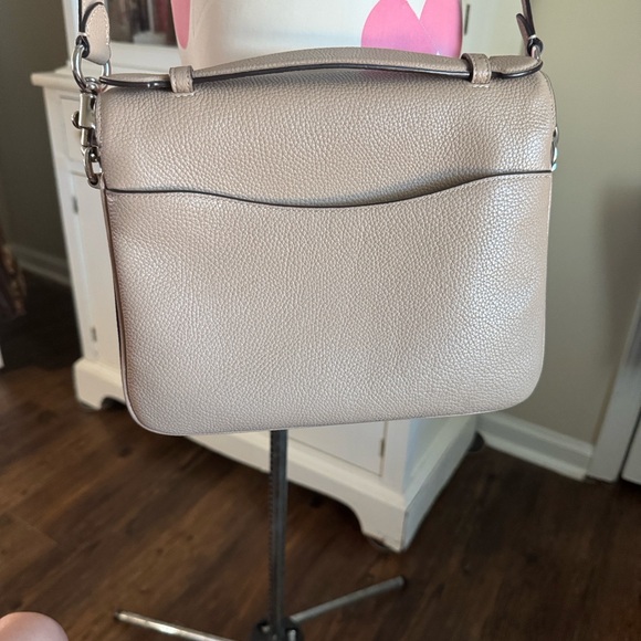 RARE Original Cassie Coach Pebble Leather Crossbody Bag in Taupe - Picture 8 of 15